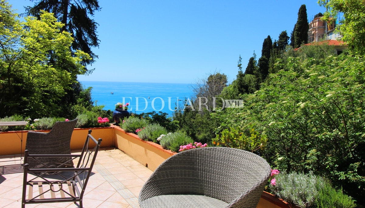 Villa France | In Very Good Condition With Double Garage, Great Terrace, Nice Garden And A Pleasant Panoramic Sea View. Sole Agency<span>In Roquebrune-Cap-Martin