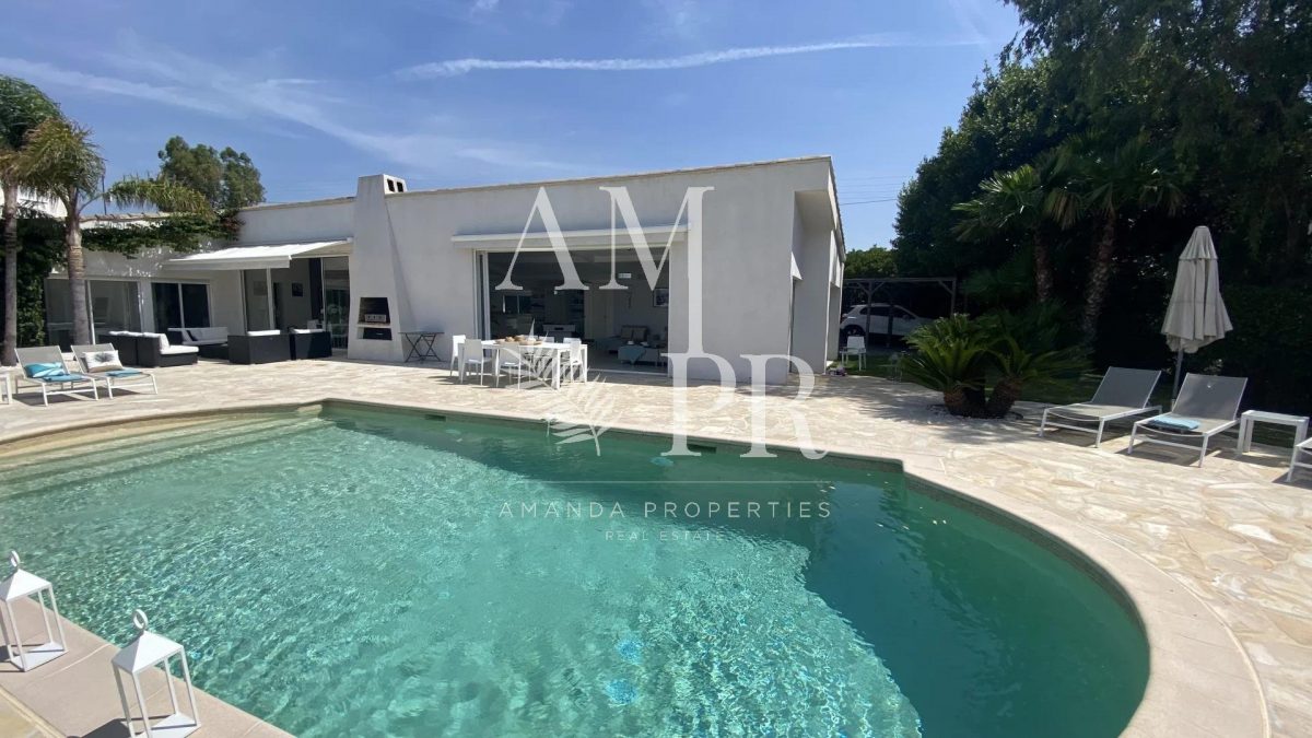 Cannes Croix Des Gardes - Villa Contemporaine De 300M2 - Vue Mer Panoramique - 12 Personnes<span>À CANNES