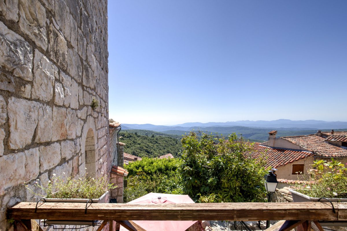 Pays De Fayence - Beautiful Stone Property With Exceptional Panoramic View<span>In Mons