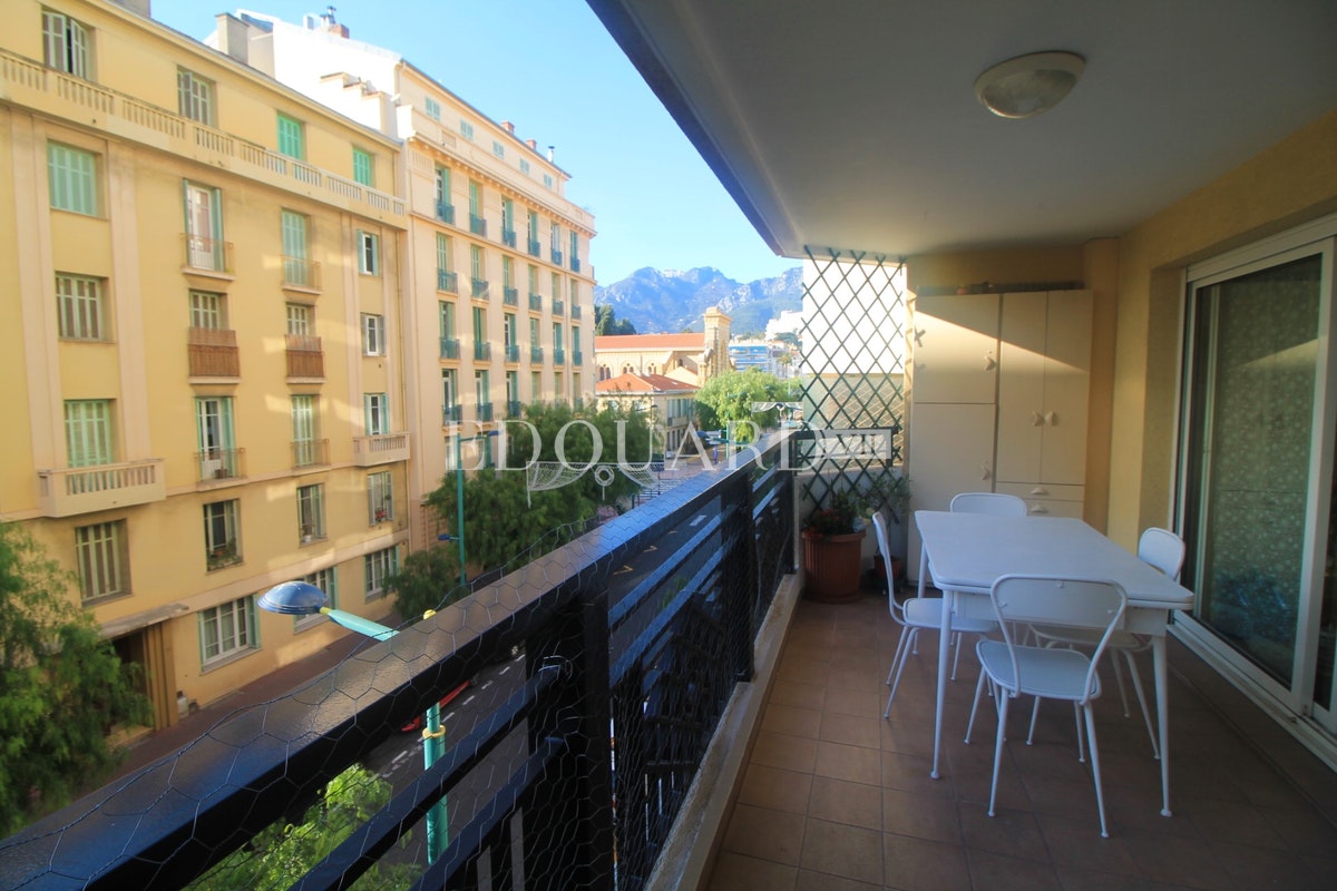 Real Estate Menton | Two Bedroom Apartment In Good Condition With Two Large Terraces, On The Third Floor Of A High Standing Building, Sole Agency<span>In Menton