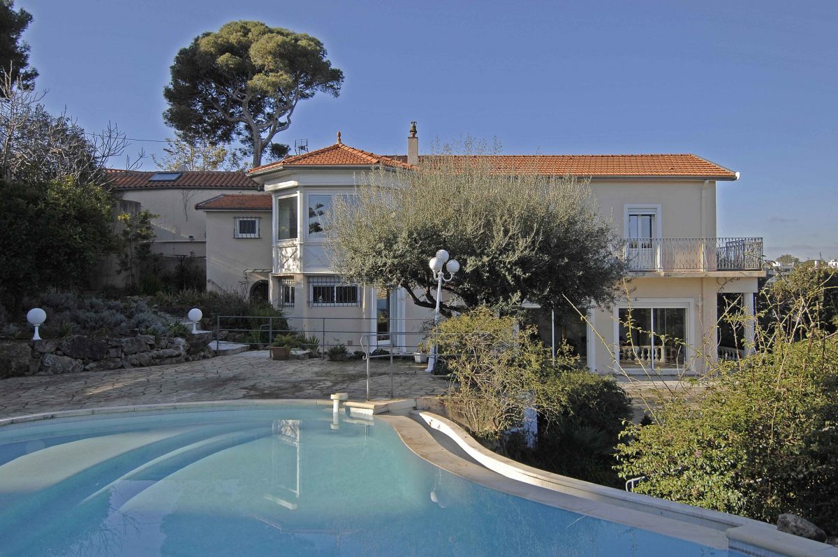 Beautiful Villa With Sea View - Cap D´antibes<span>In Antibes