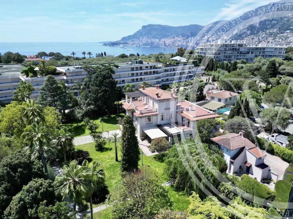 Magnifique Propriété Belle Epoque Au Coeur Du Cap Martin<span>À Roquebrune-Cap-Martin