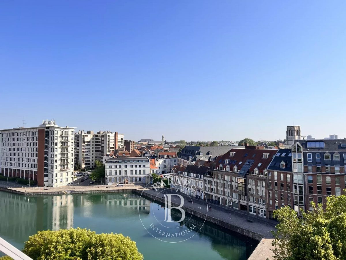 Lille-Square Foch, Penthouse Avec Terrasses Et Garage<span>À LILLE