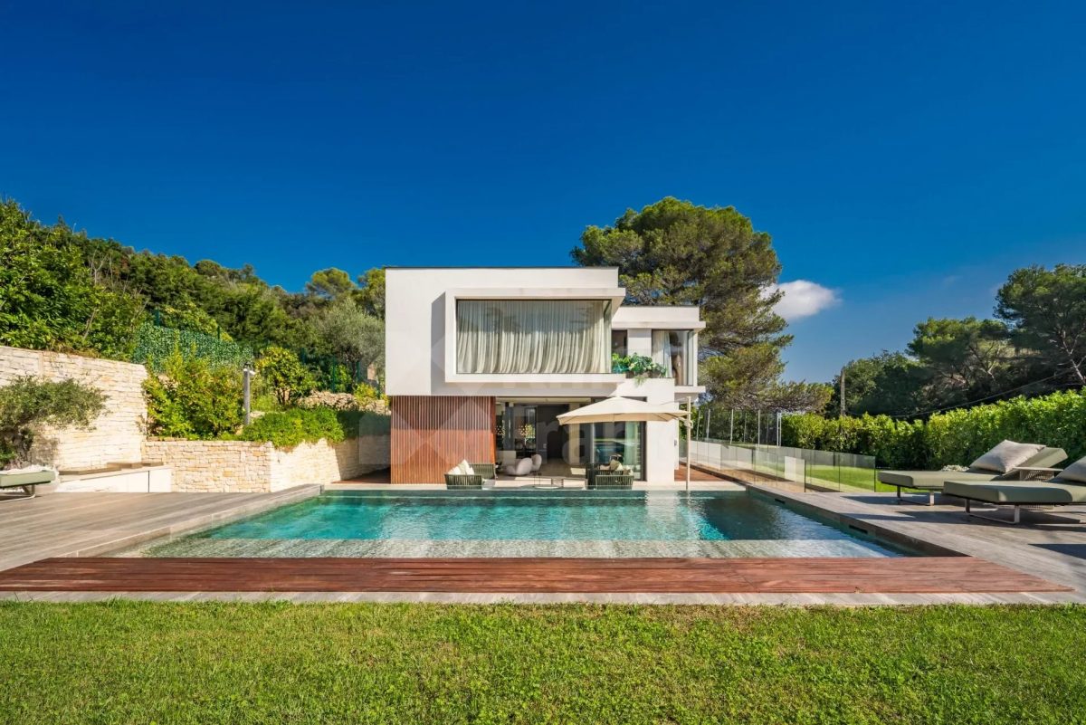 Hauteurs De Cannes - Superbe Villa D'architecte Neuve<span>À CANNES