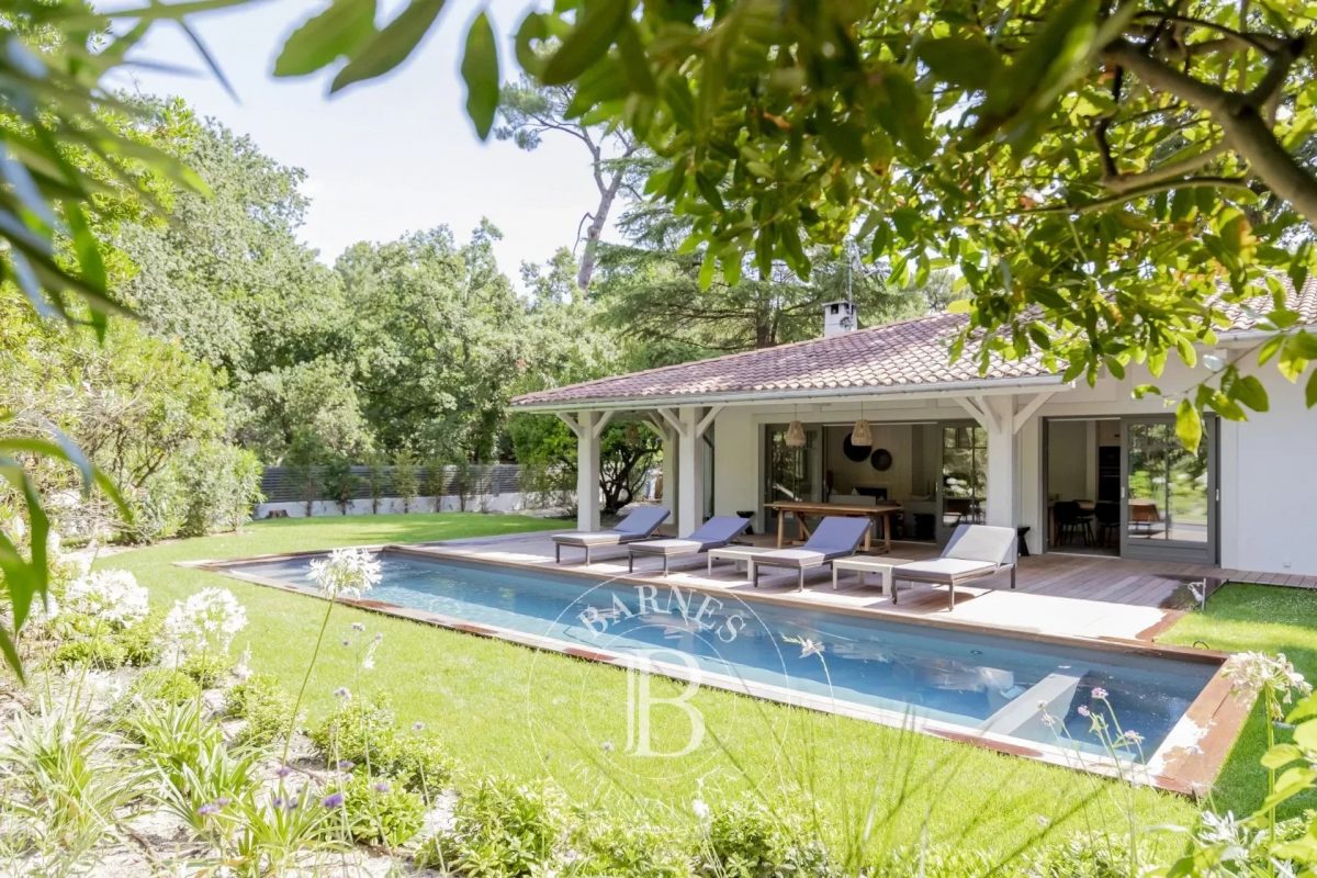 Villa Romaline Pour 8 Personnes Avec Piscine Chauffée A Deux Pas De La Plage Pereire À Arcachon<span>À Arcachon