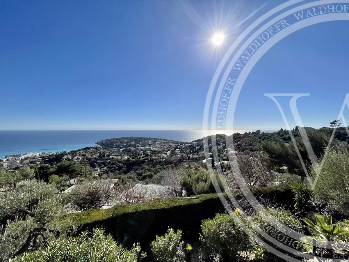 Projet De Rénovation Unique: Propriété Avec Permis Pour Villa Contemporaine Avec Vue Mer Panoramique<span>À Roquebrune-Cap-Martin