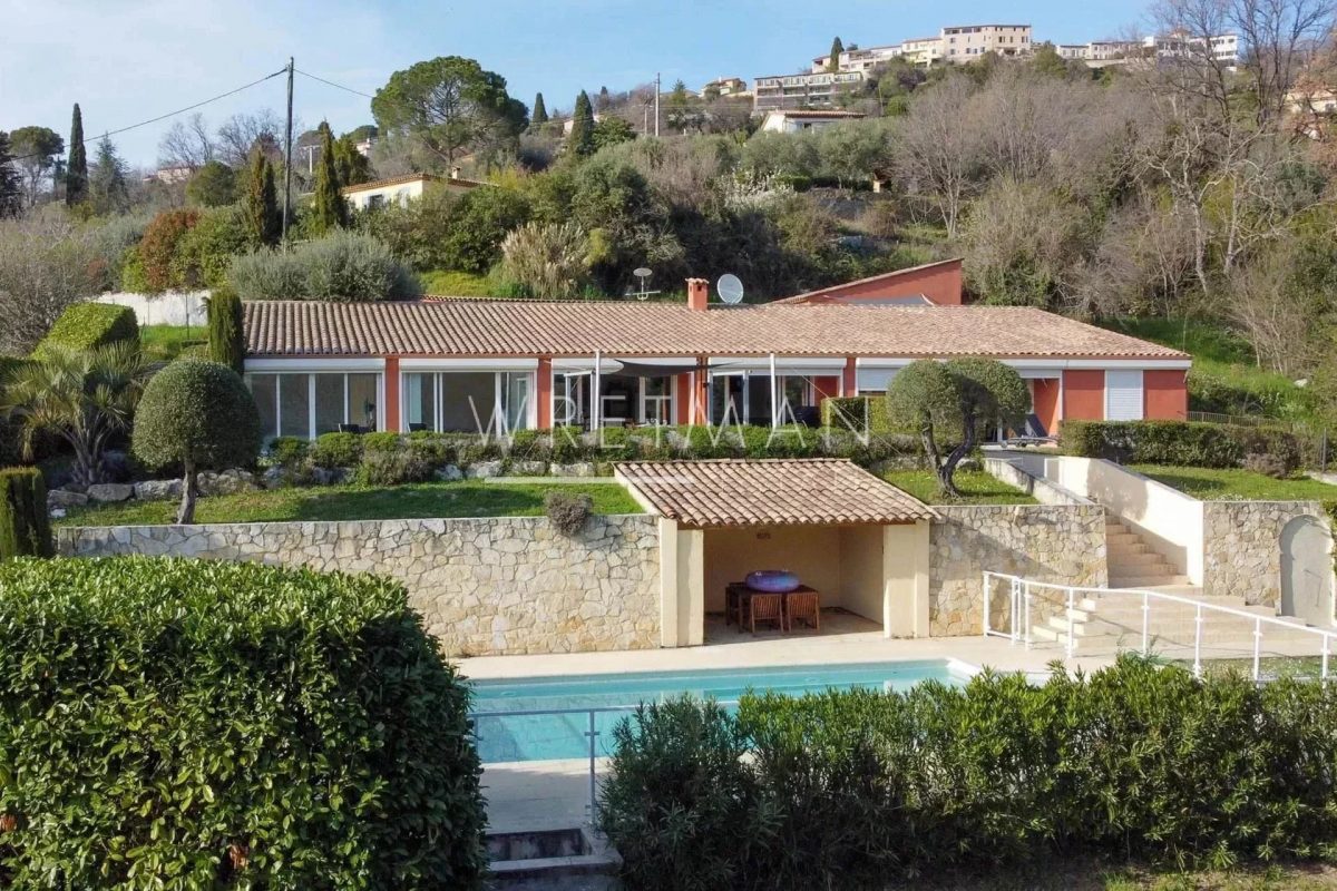 Villa Avec Piscine À Pied Du Village - Montauroux<span>À Montauroux