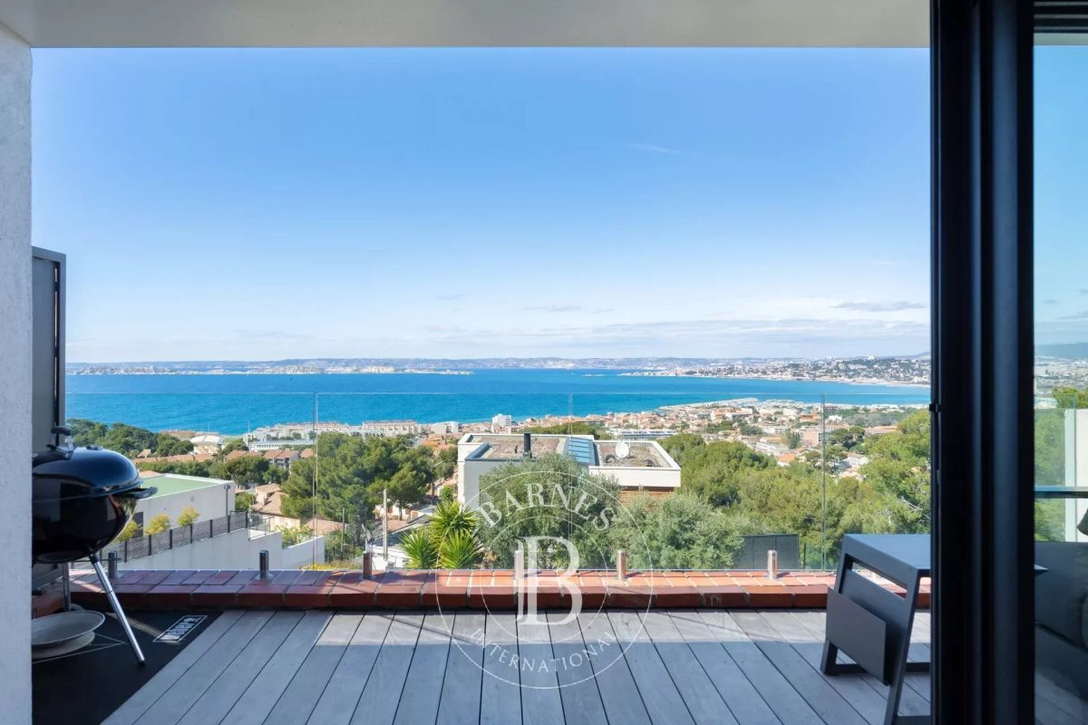 Vente Appartement - Dernier Étage - Trois Chambres - Vue Mer Panoramique<span>À Marseille 8ème