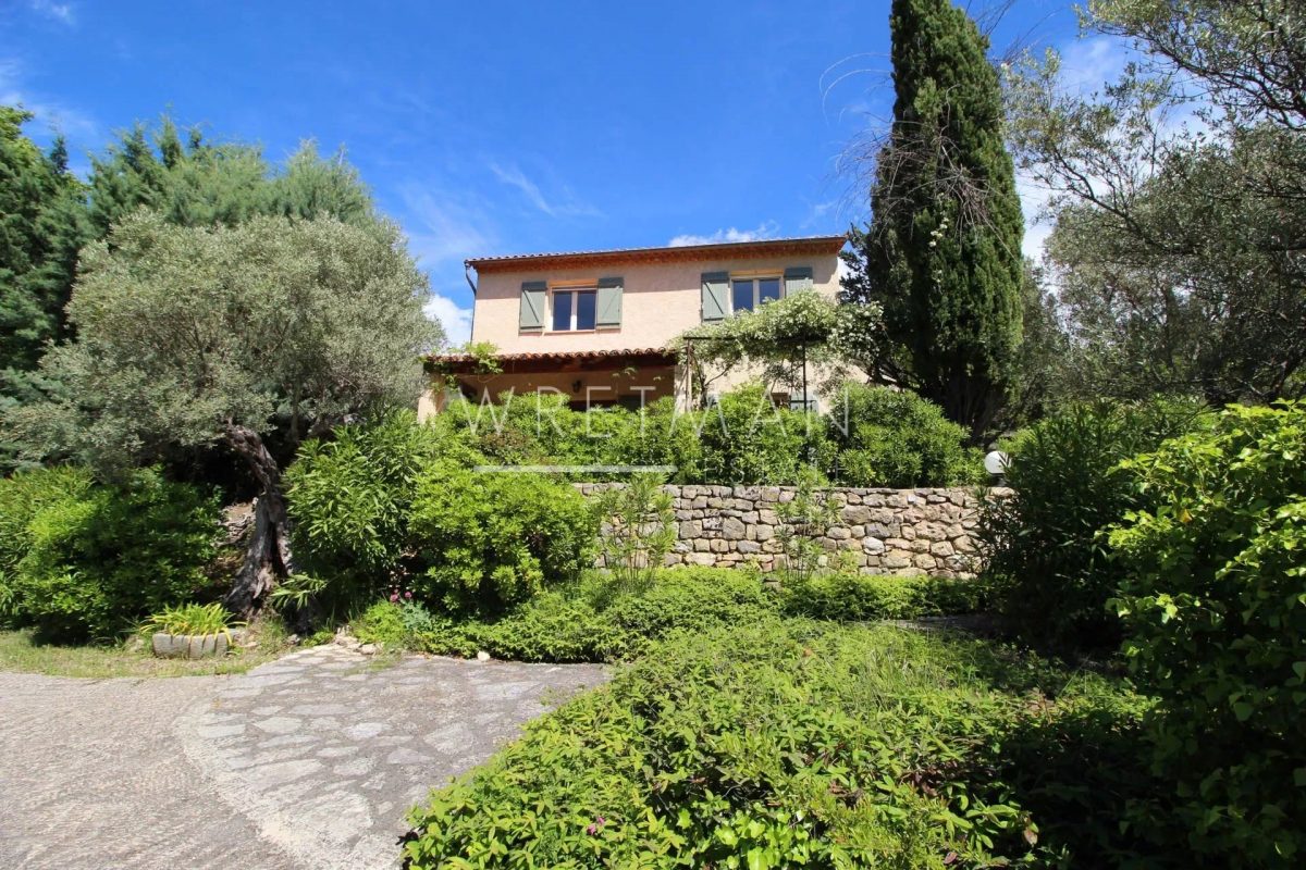 Charmante Villa Avec Vue Dégagée À Pied Du Village - Fayence<span>À Fayence