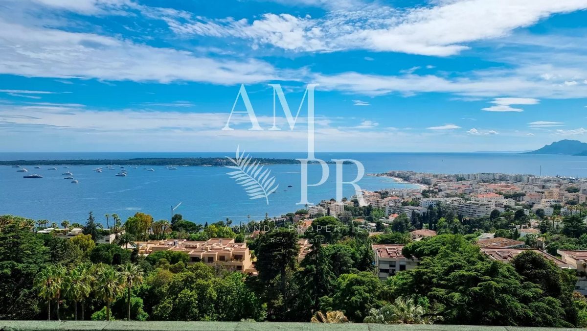 Cannes Californie - Appartement 4 Pièces De 140M2 - Vue Mer Panoramique<span>À CANNES