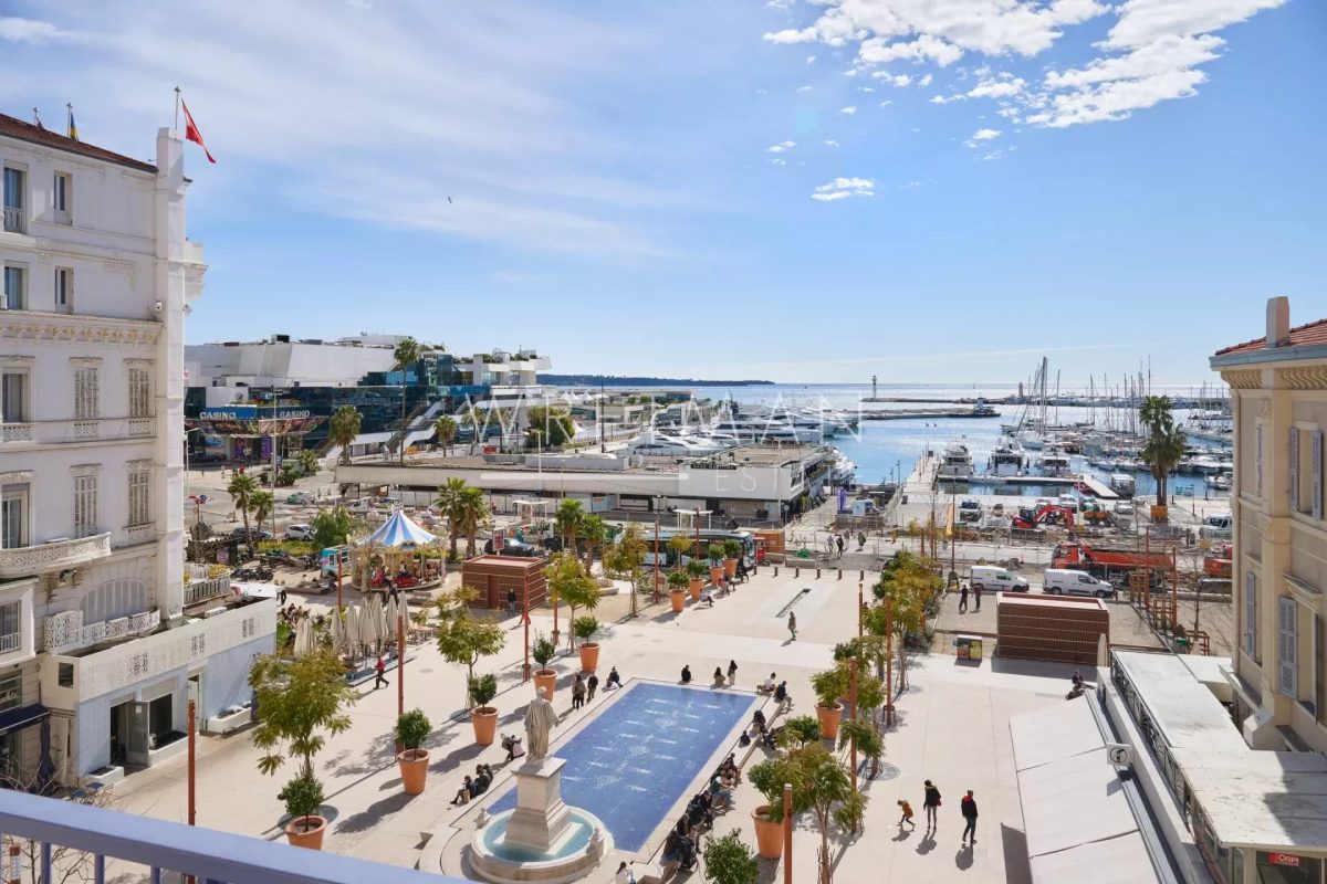 Appartement Vue Mer En Plein Centre Ville - Cannes<span>À CANNES