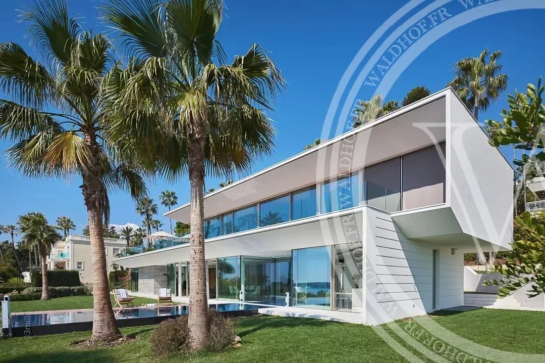 Villa Contemporaine De 5 Chambres Dans Un Domaine Privé À Cannes Californie<span>À CANNES