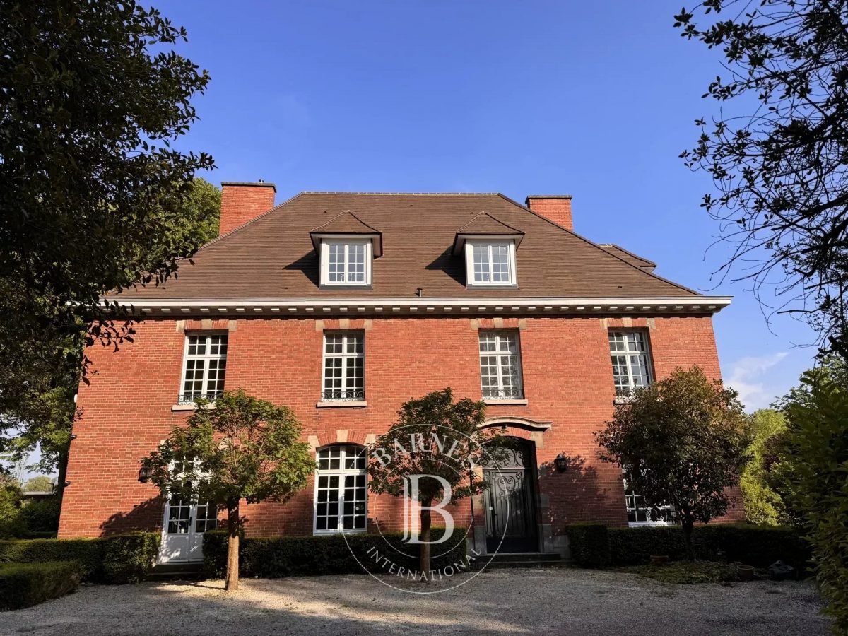 Wasquehal-Sart, Magnifique Maison De Maitre Rénovée<span>À Wasquehal