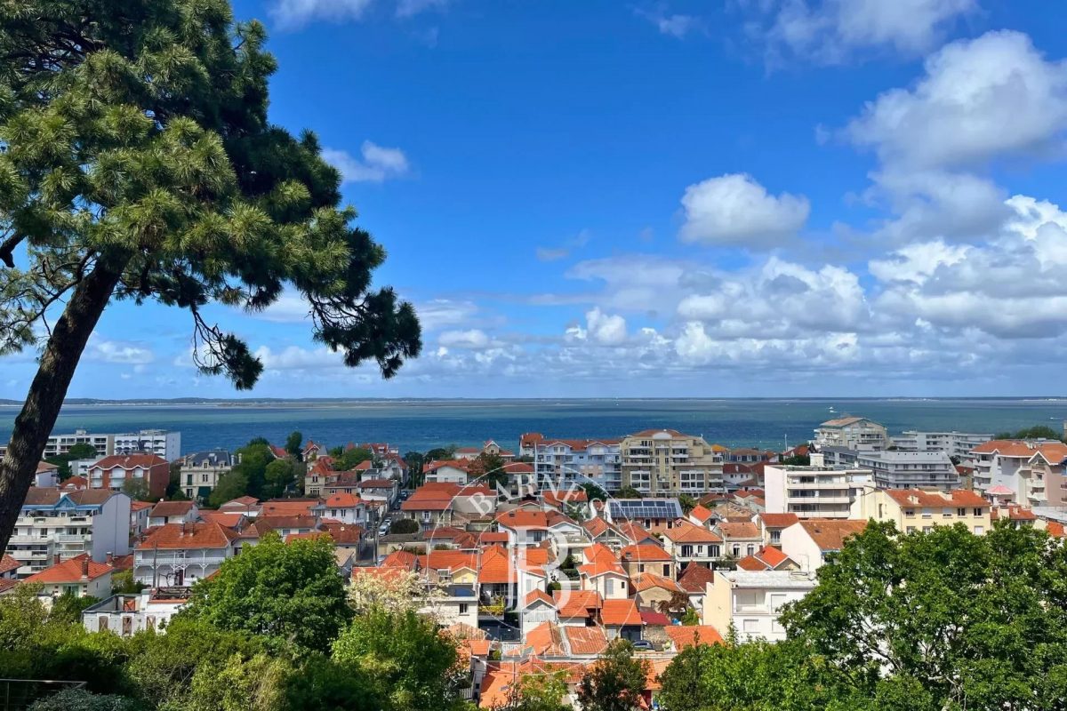 Appartement De 7 Pièces Avec Vue Bassin, Dans Une Villa Historique En Ville D’Hiver<span>À Arcachon