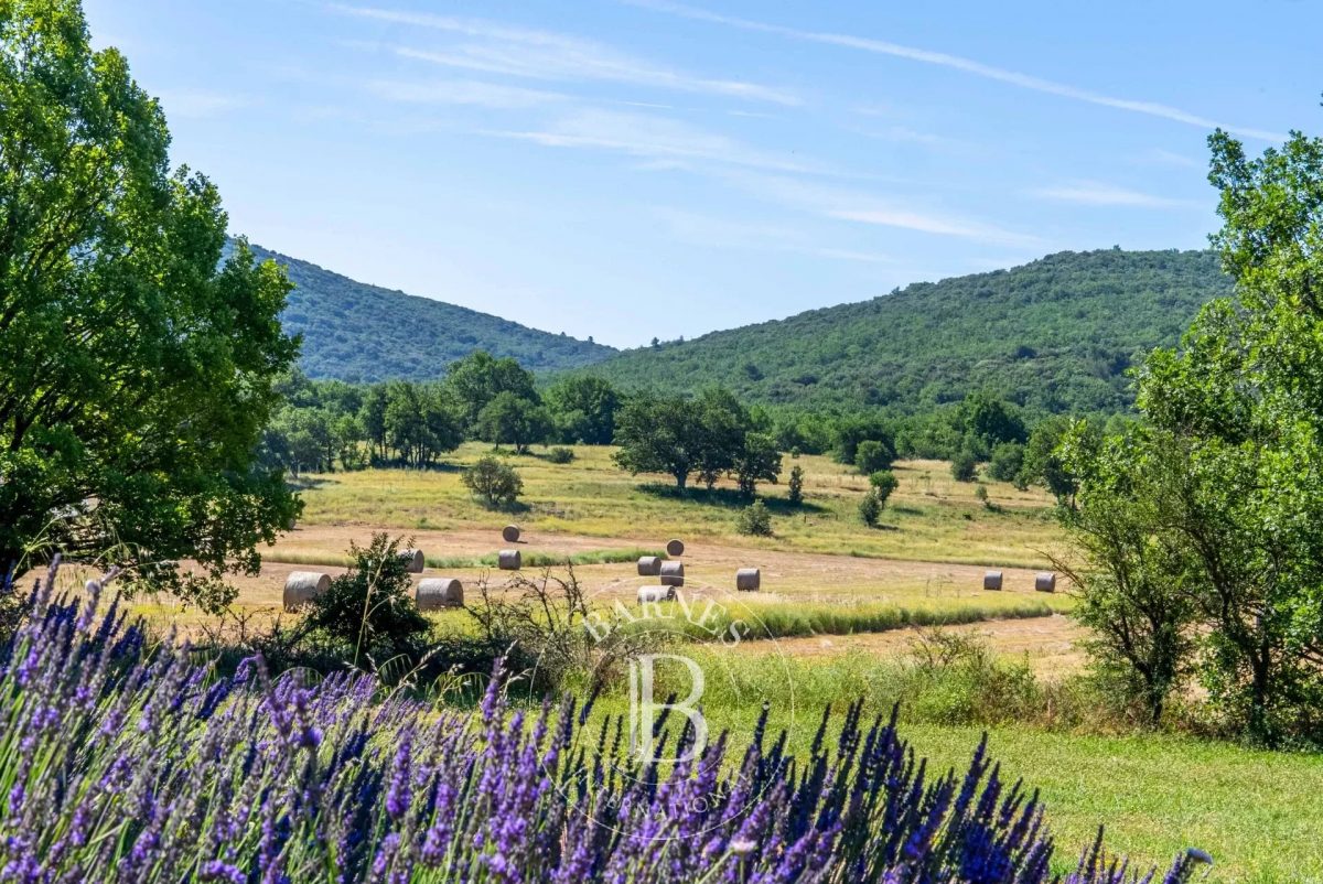 Domaine 220 Hectares - Aix En Provence - Sainte Victoire<span>À AIX EN PROVENCE