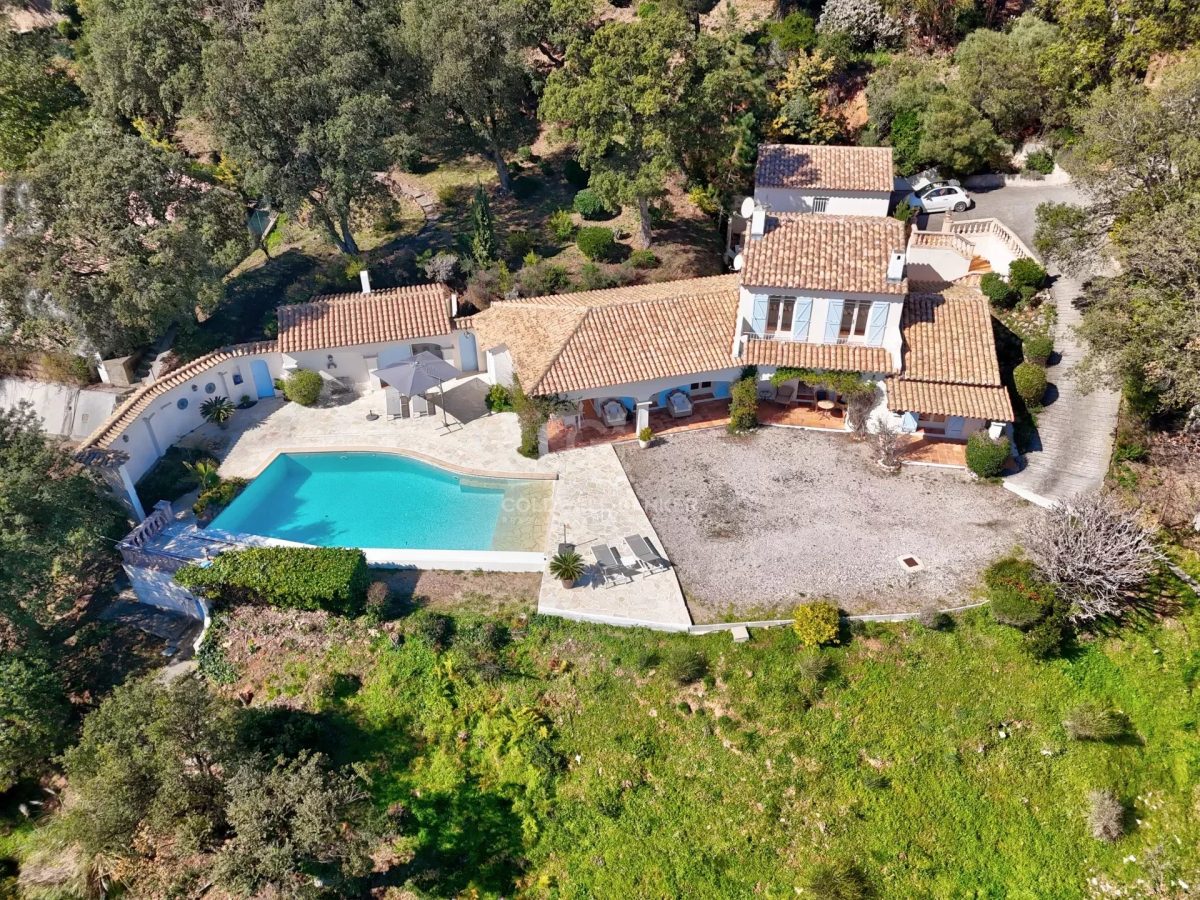 Mandat Unique - À 20 Minutes De Cannes - Villa Vue Panoramique Mer<span>À CANNES