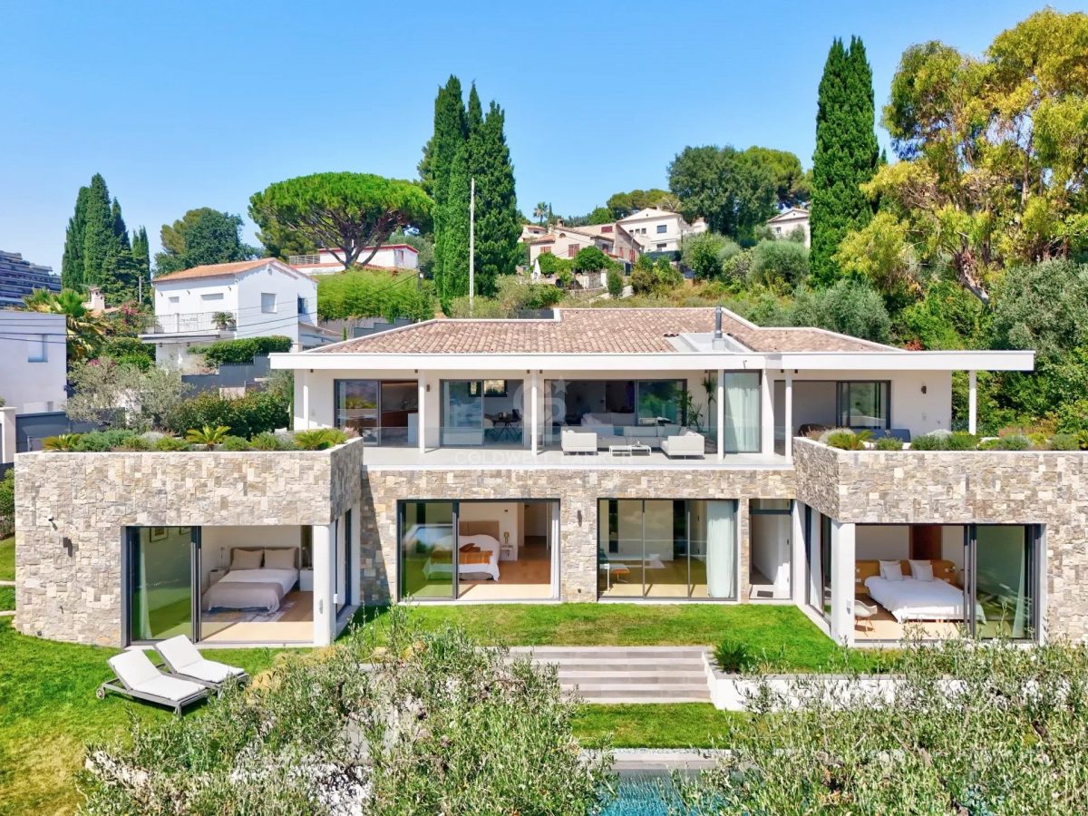 Superbe Villa Contemporaine Avec Vue Panoramique<span>À CANNES