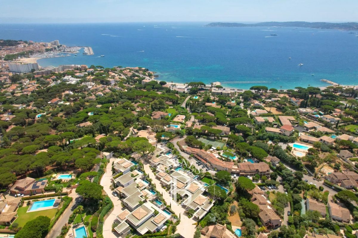 Sainte-Maxime - Villa Contemporaine - Proche Centre-Ville -  Piscine - Garage<span>À Sainte-Maxime