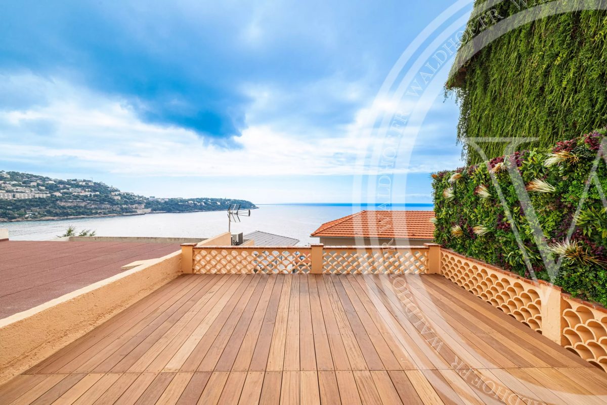 Opportunité D'investissement Maison De Ville Duplex 100M² + Studio 30M²<span>À Roquebrune-Cap-Martin