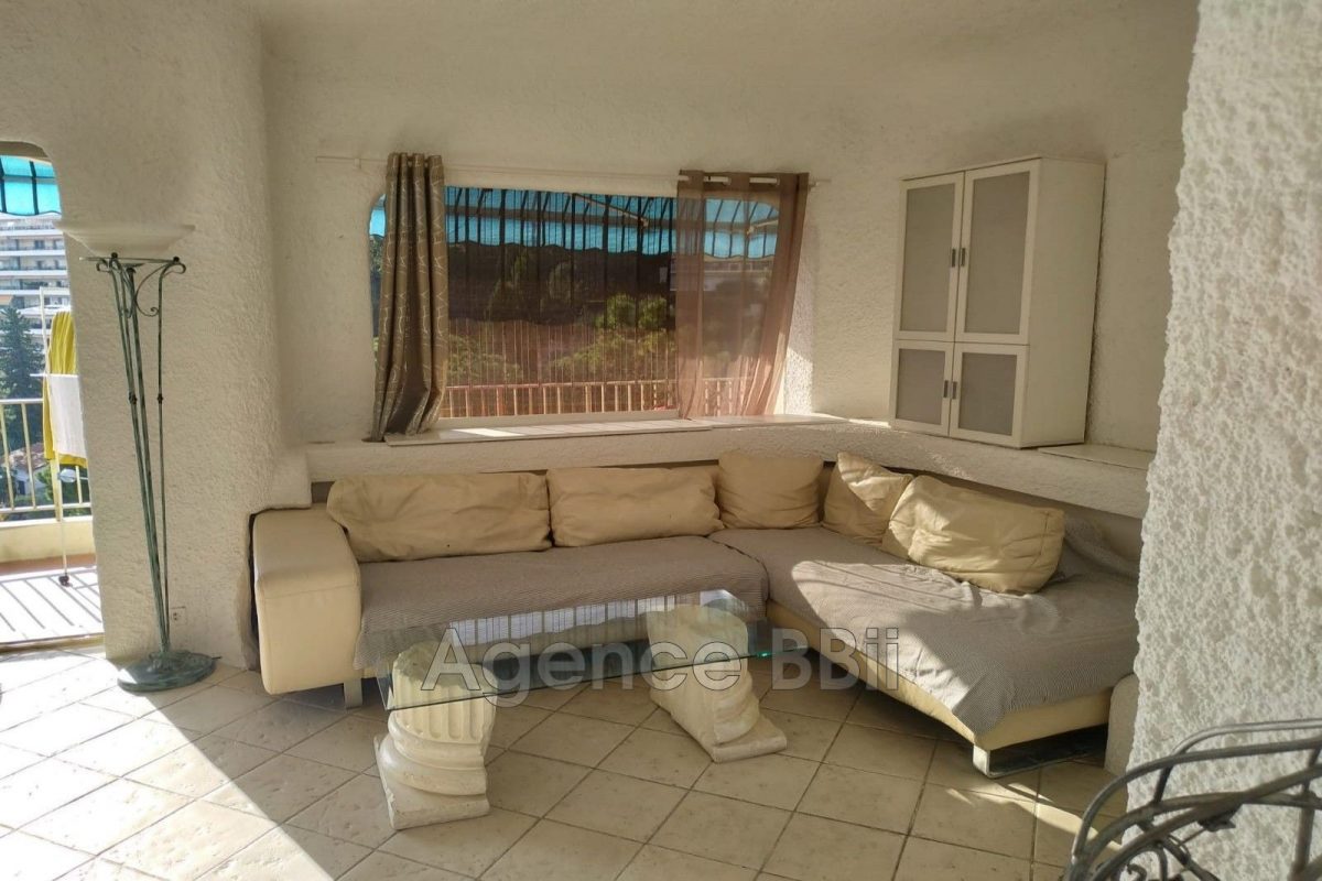 Vente Appartement De Caractère 3 Pièce(S)<span>À NICE