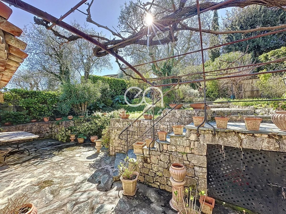 Proche Mougins Castellaras Villa 4 Pièces 176M² Avec Jardin<span>À Mouans-Sartoux