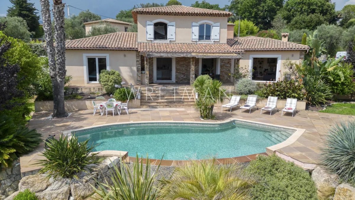 Charmante Villa Avec Piscine Et Vue Mer – Roquefort Les Pins<span>À Roquefort-les-Pins