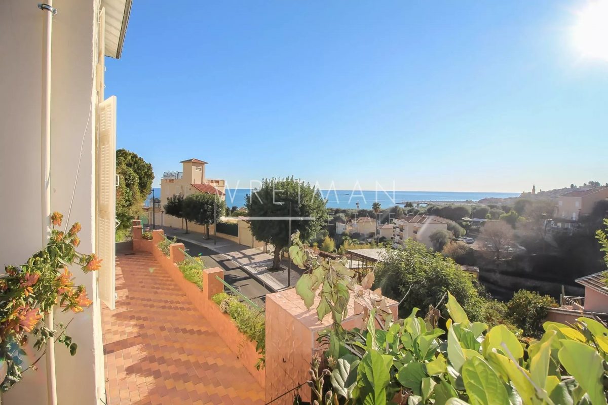 Superbe Appartement 3 Pièces Avec Terrasses Et Vue Mer - Menton Garavan<span>À Menton