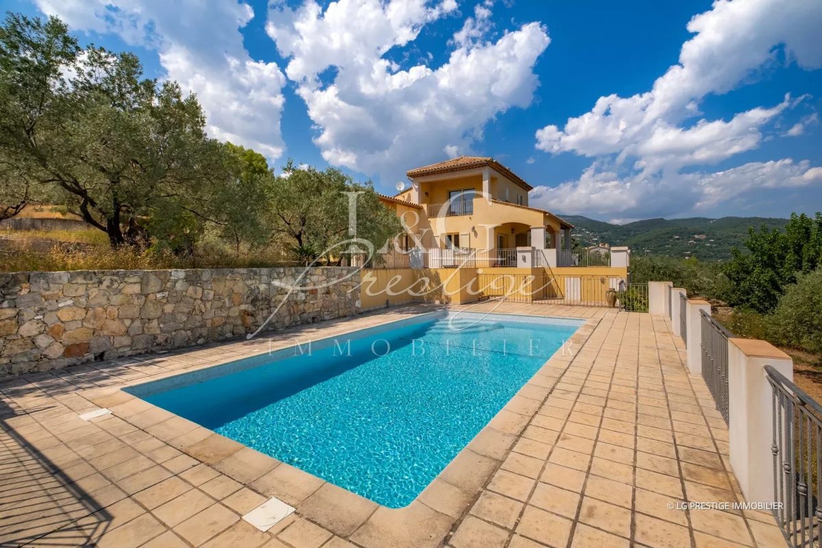 Villa Provençale Avec Piscine Sur Seillans Avec Vue Panoramique<span>À Seillans