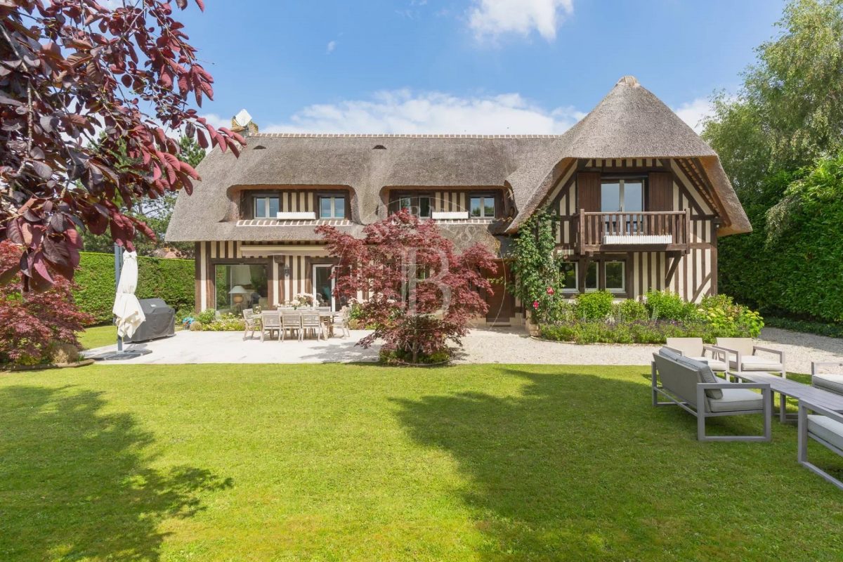 Deauville - Domaine Privé - Chaumière 4 Chambres - Jardin  Paysager 800 M2<span>À Deauville