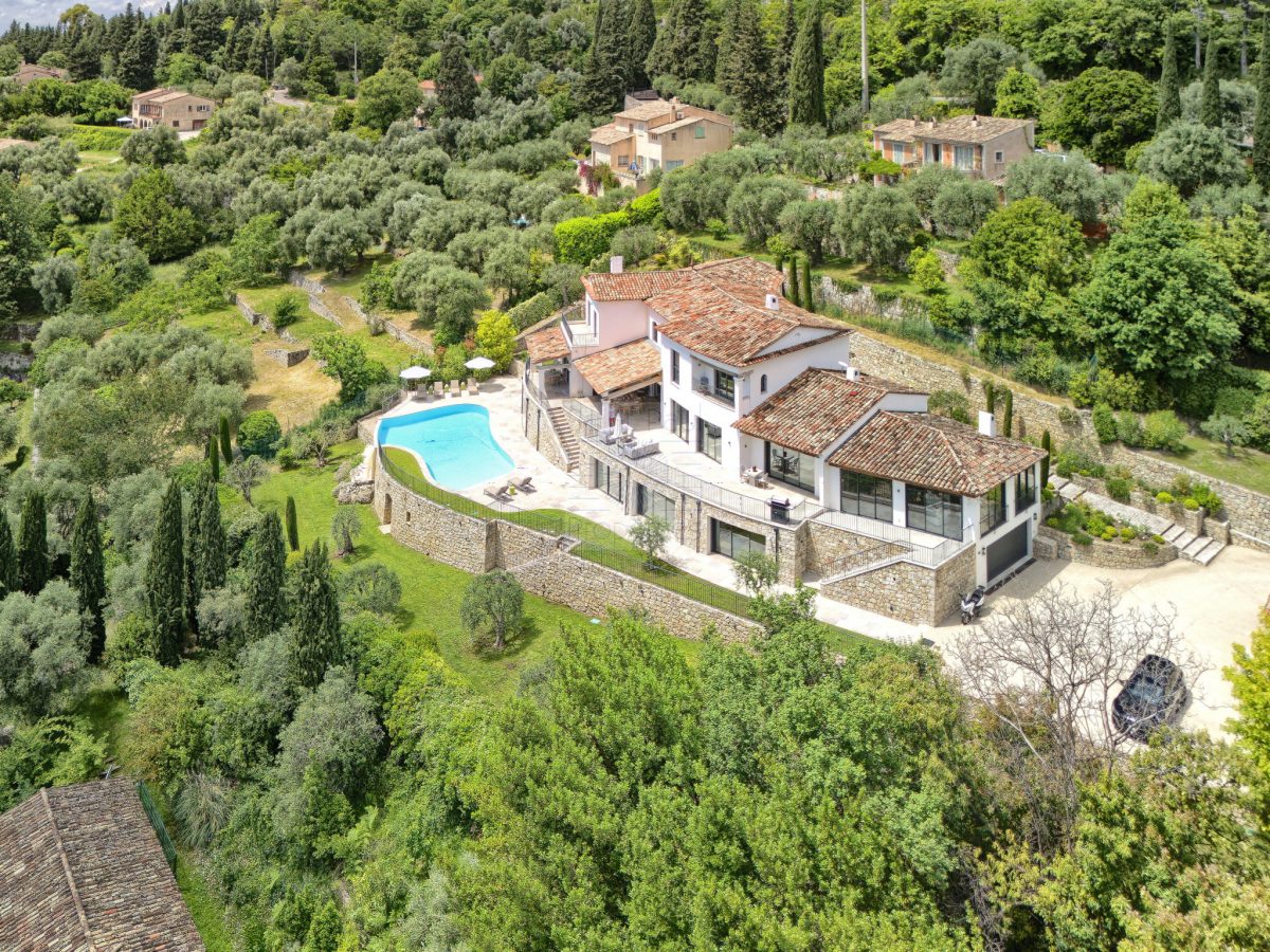 Propriete - Chateauneuf - Renovation Exceptionelle - Vue Panoramique<span>À Châteauneuf-Grasse