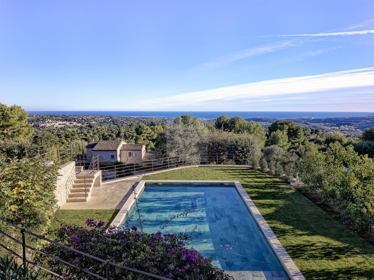 Exceptionnel -Vue Panoramique Mer Et Village - 300 M2<span>À st paul de vence