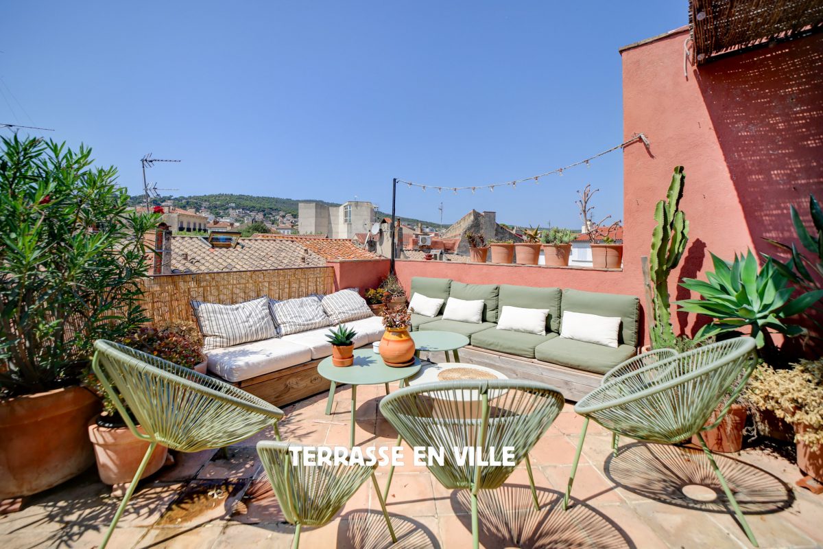 Hôtel Particulier Xviiie - 312 M2 - Centre Historique - Jardin - Terrasse - 1 680 000€<span>À La Ciotat