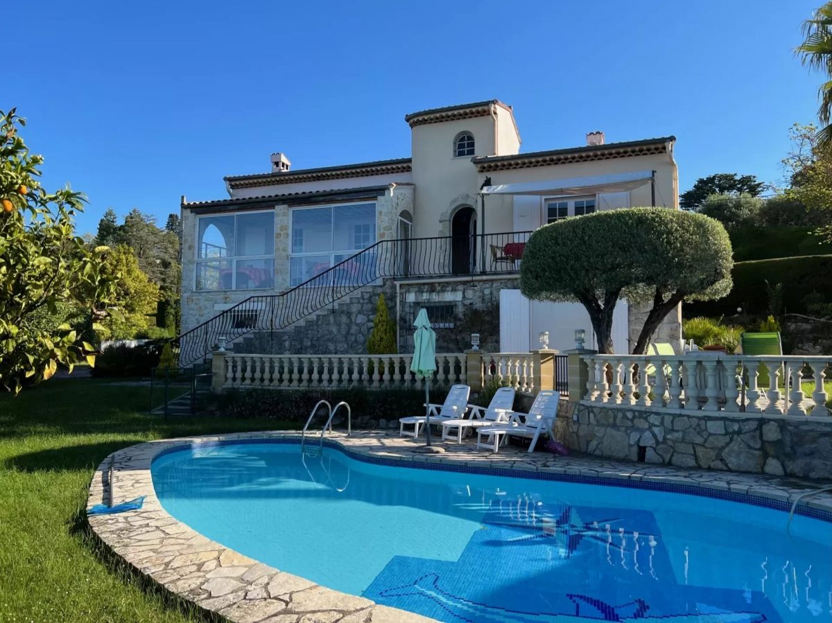 Charmante Villa Avec Piscine À Vence<span>À Vence