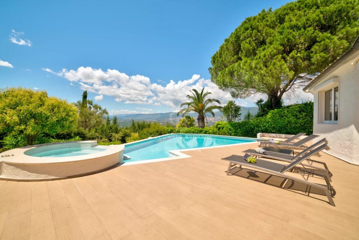 Jolie Villa Familiale Dans Un Domaine Fermé<span>À Mougins