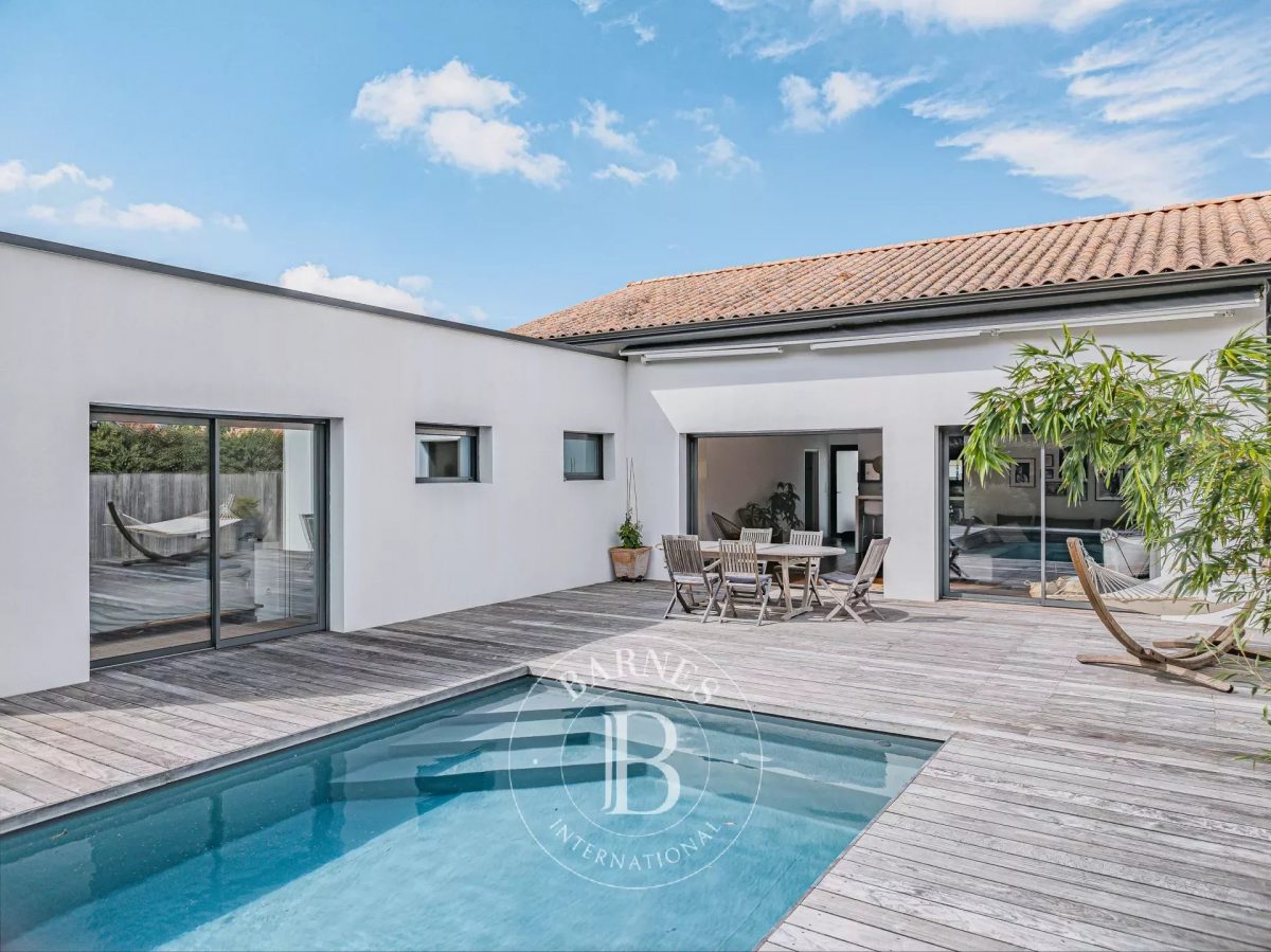 Magnifique Maison D'architecte Avec Piscine Et Jardin Sans Vis-À-Vis, À Gujan-Mestras<span>À Gujan-Mestras