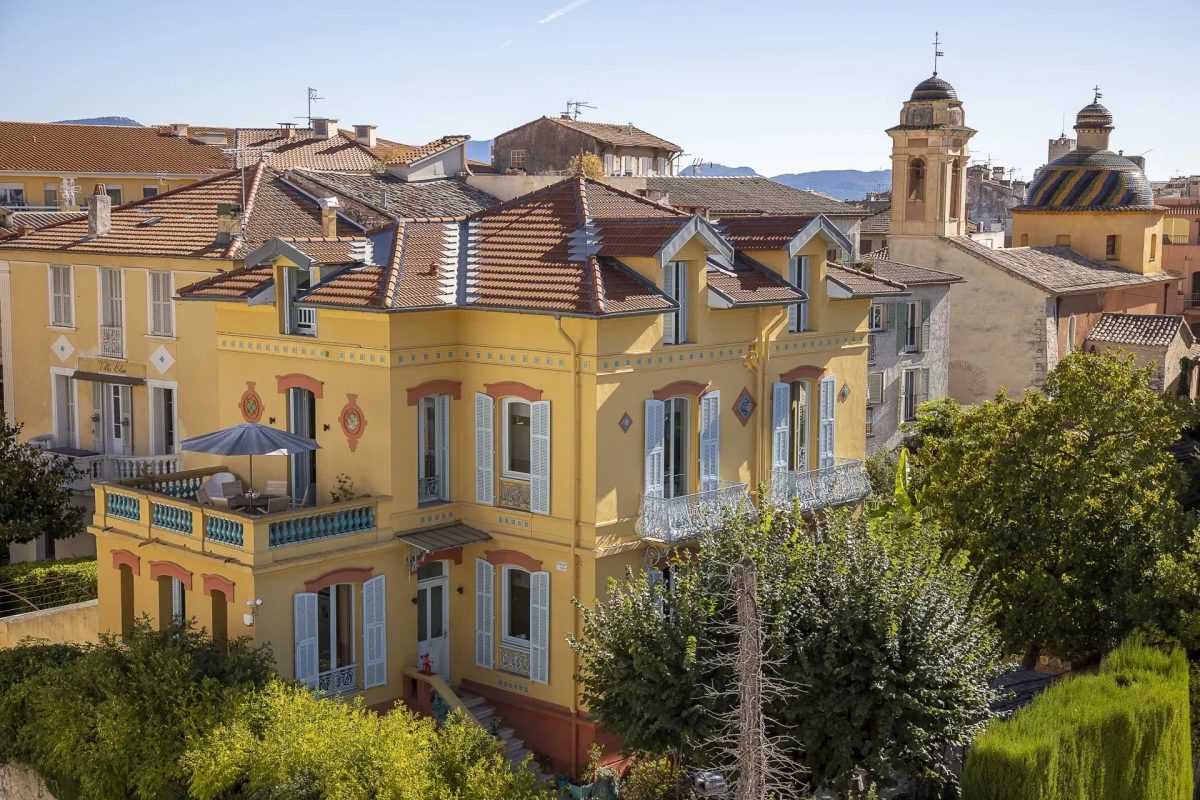 Maison De Ville Conçue Par Un Architecte - Vence<span>À Vence