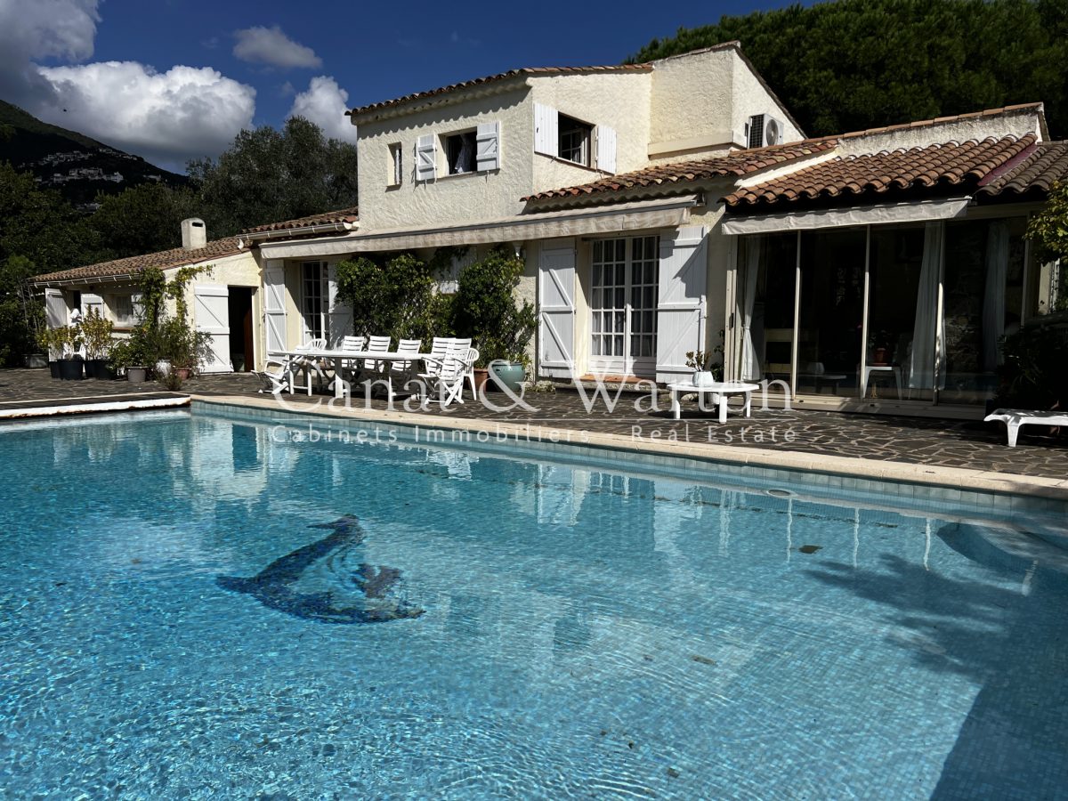 Domaine Privé & Recherché: Villa Provençale Avec Piscine<span>À Cavalaire-sur-Mer