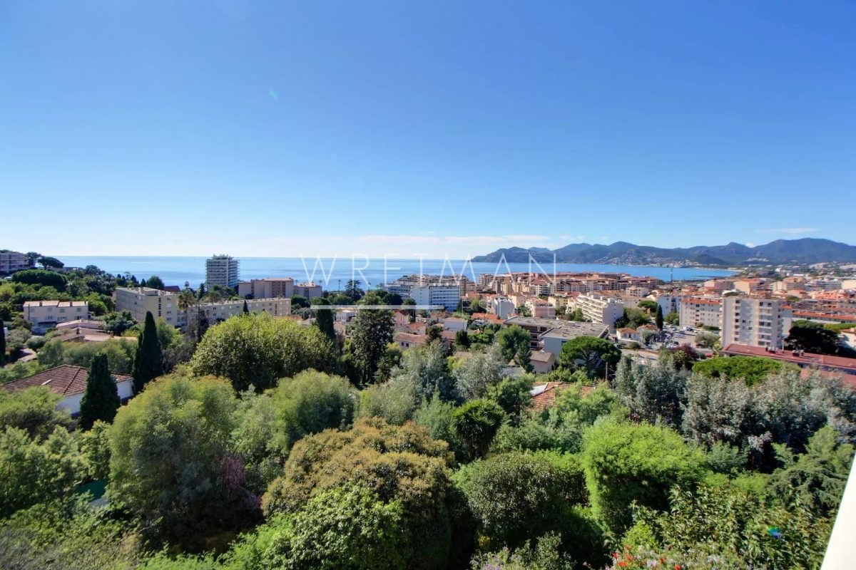 Appartement 4 Pièces Avec Vue Panoramique Sur La Mer - Cannes<span>À CANNES