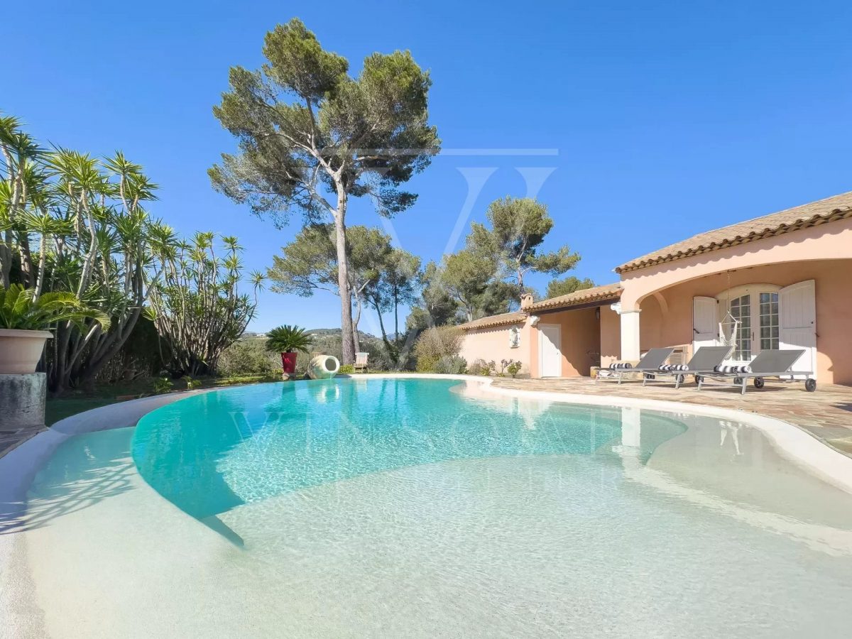 Villa Avec Piscine, Jardin Et Garage<span>À Mougins