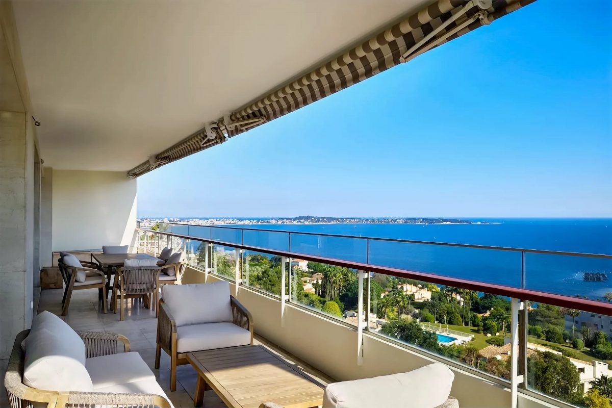 Cannes Californie - Appartement 4 Pièces De 128M2 - Vue Mer Panoramique<span>À CANNES