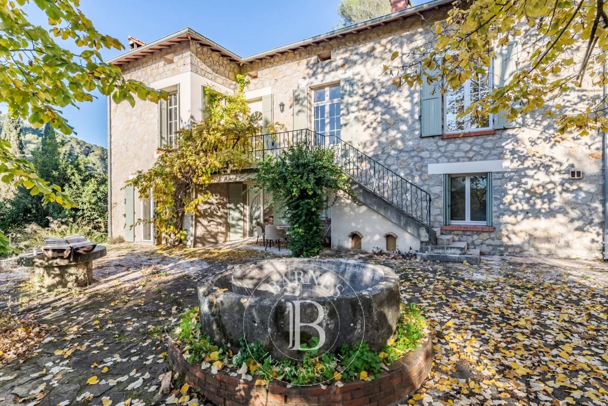 Mougins - Propriété Du 19Ème Siècle Au Calme<span>À Mougins