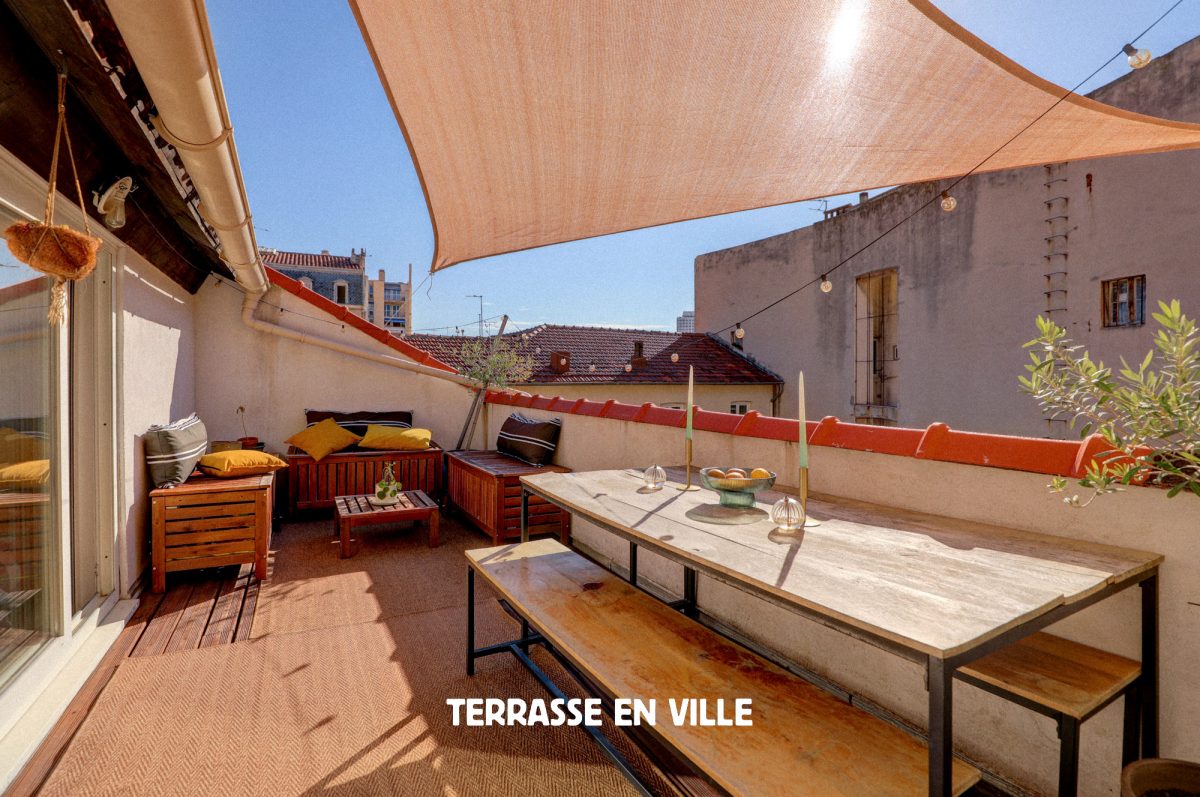 Exclusivité - Edmond Rostand - T4 -Dernier Étage - 119 M2 - Terrasse - 595 000 Euros<span>À MARSEILLE