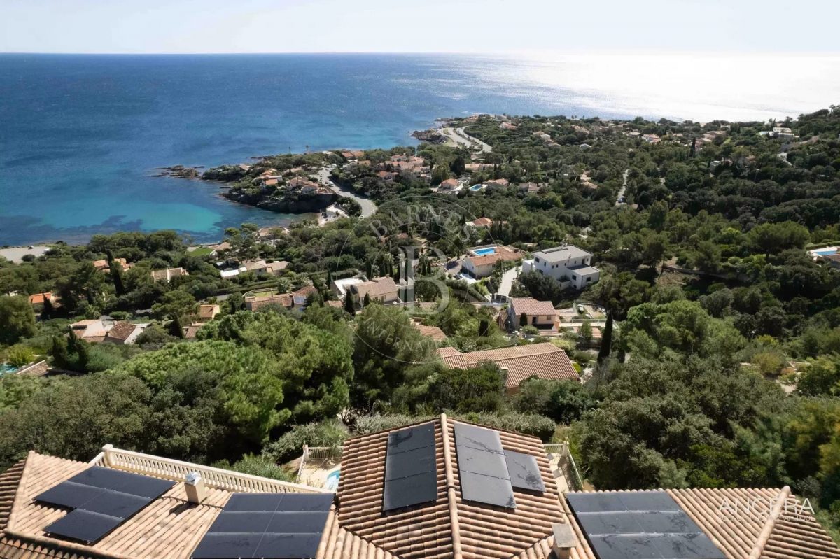 Les Issambres - Vue Mer Panoramique<span>À Les Issambres