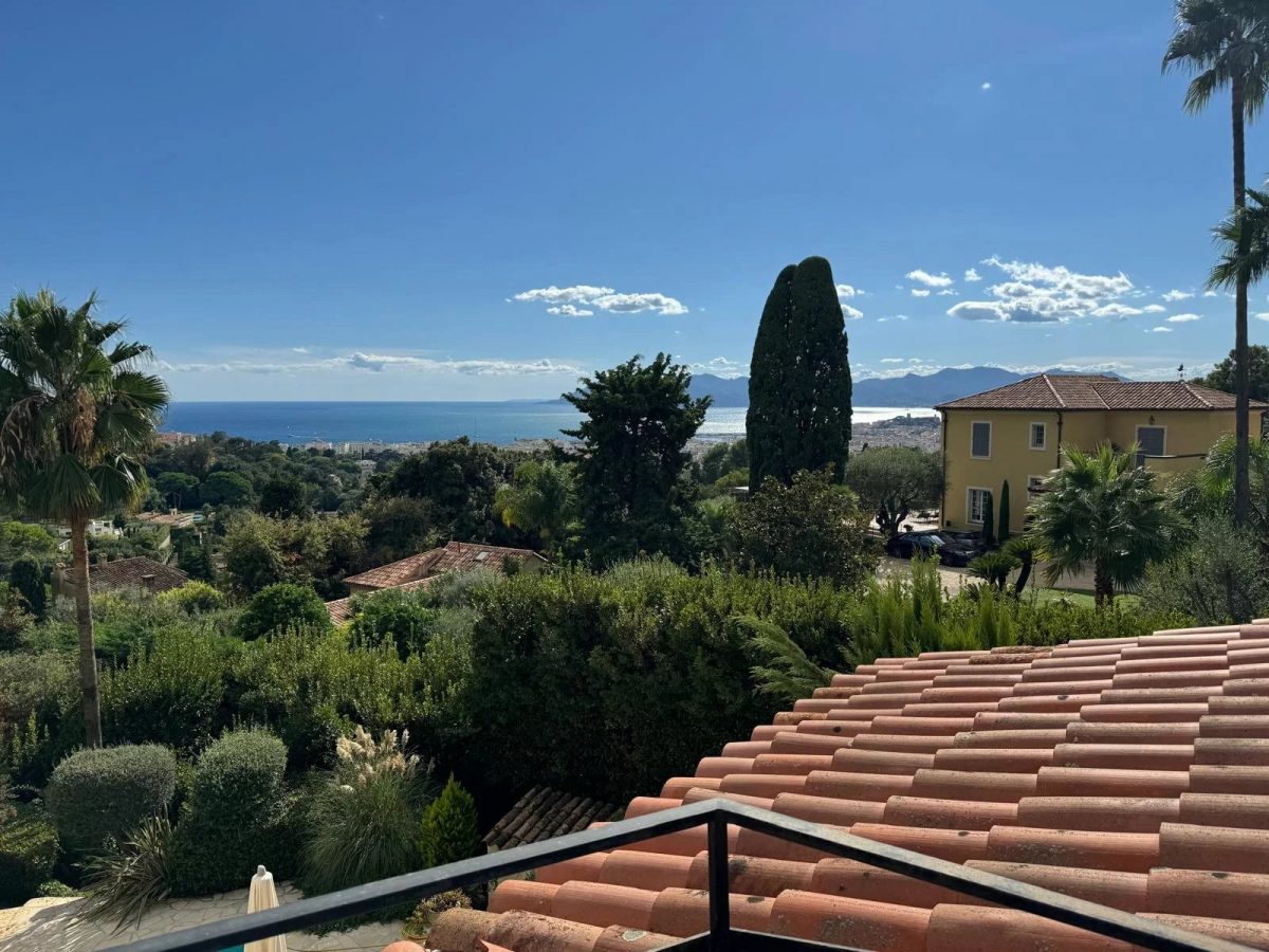 Majestueuse Villa Avec Vue Mer - Cannes<span>À CANNES