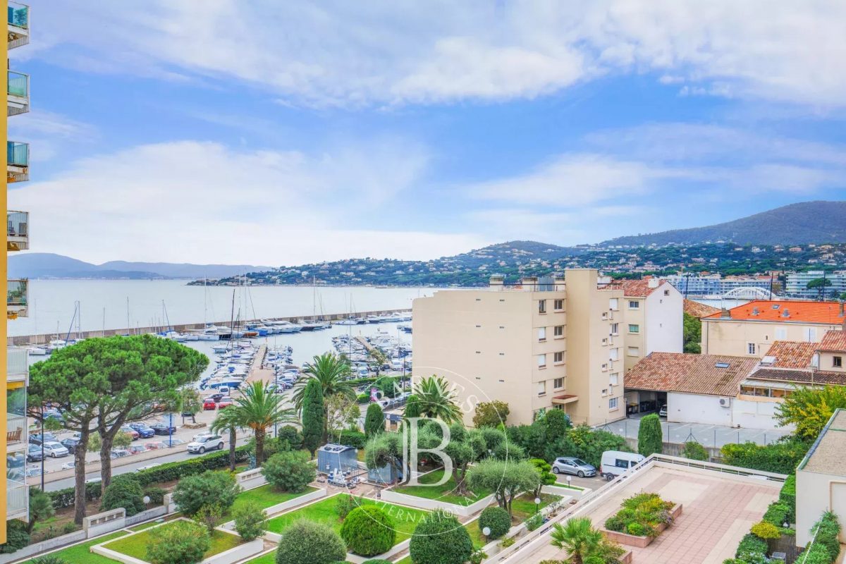 Sainte Maxime - Appartement - Vue Mer - Centre Ville<span>À Sainte-Maxime