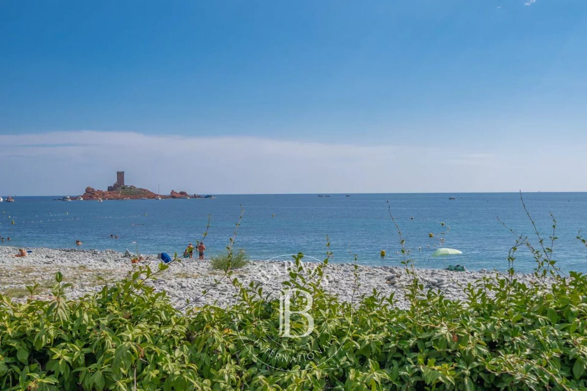 Saint-Raphaël - Villa Pied Dans L'eau - Vue Mer Panoramique<span>À Saint-Raphaël