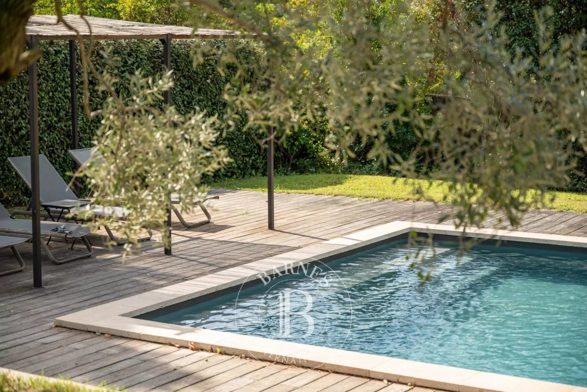 Exclusivite - Aix En Provence - Maison Plain Pied - 5 Chambres - Piscine - Calme - Proche Ecoles Internationales<span>À AIX EN PROVENCE