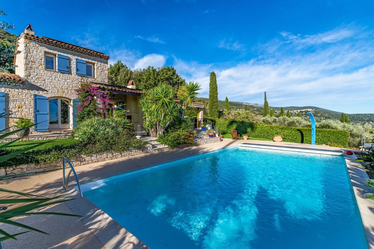 Retour Sur Le Marché - Le Tignet - Maison Provençale En Pierre - 4 Chambres<span>À Grasse