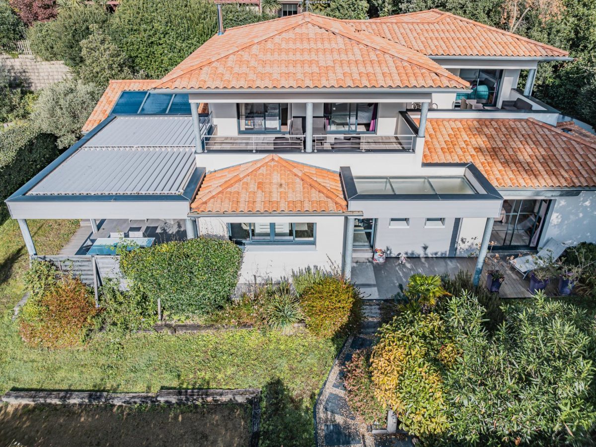 Villa Moderne Avec Terrasses Et T3 Indépendant À Deux Pas De La Plage De Pereire, Arcachon<span>À Arcachon