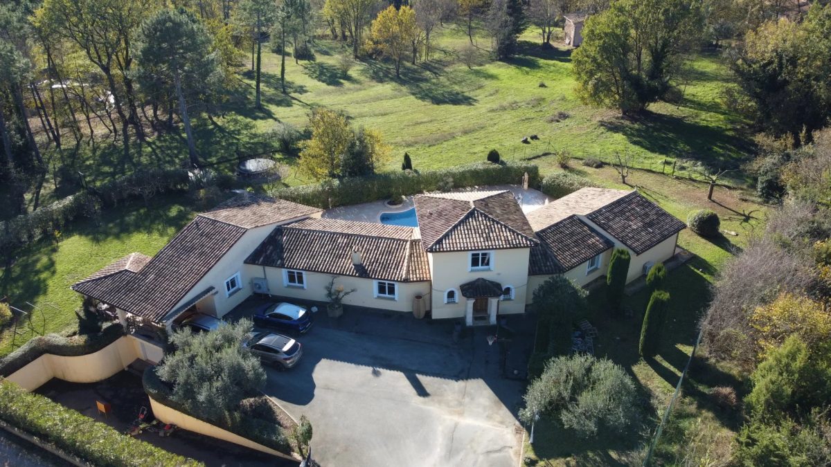 Villa Familiale Avec Piscine - Montauroux<span>À Montauroux